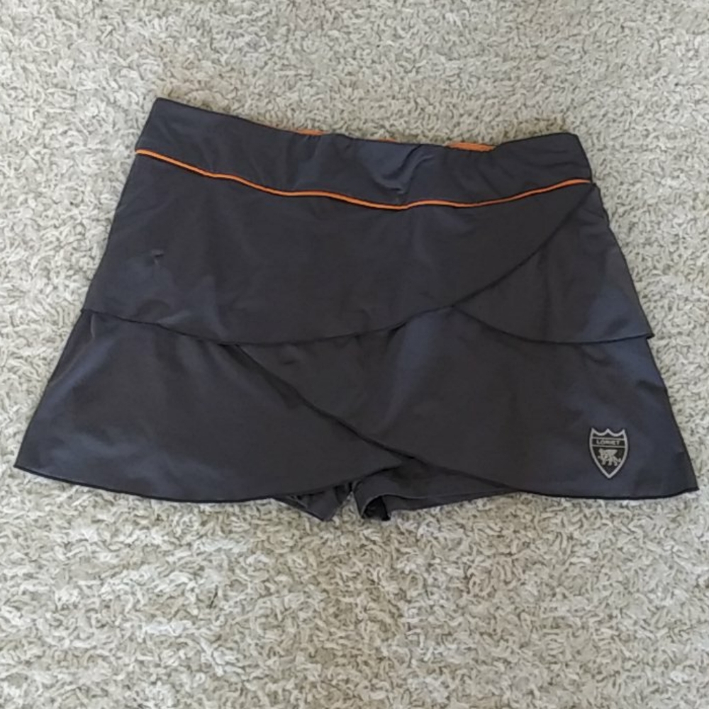 Loriet Skort.